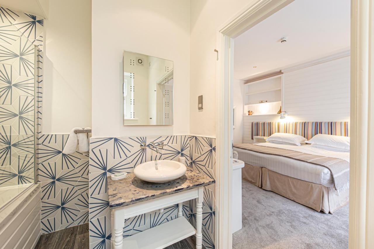 Escape Boutique B&B Llandudno Extérieur photo